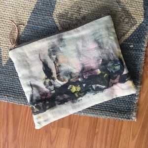 Leligne clutch/ pouch